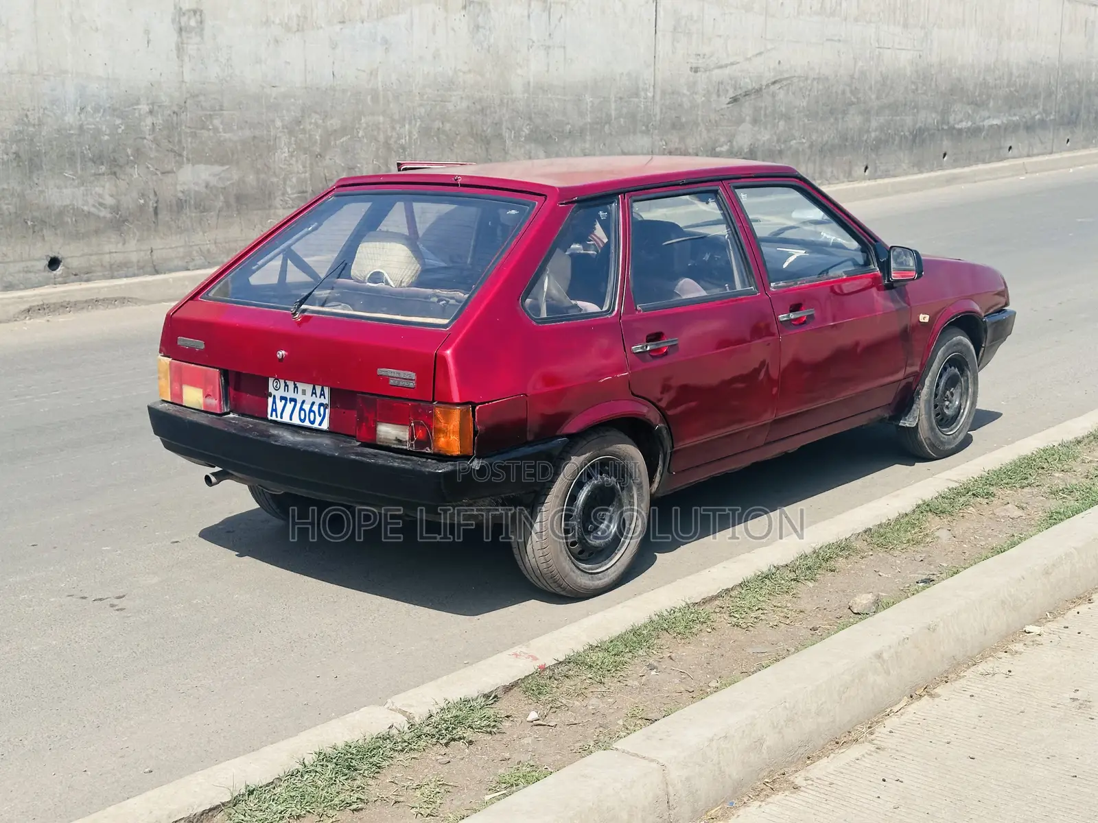 Lada 1600 1997 Red