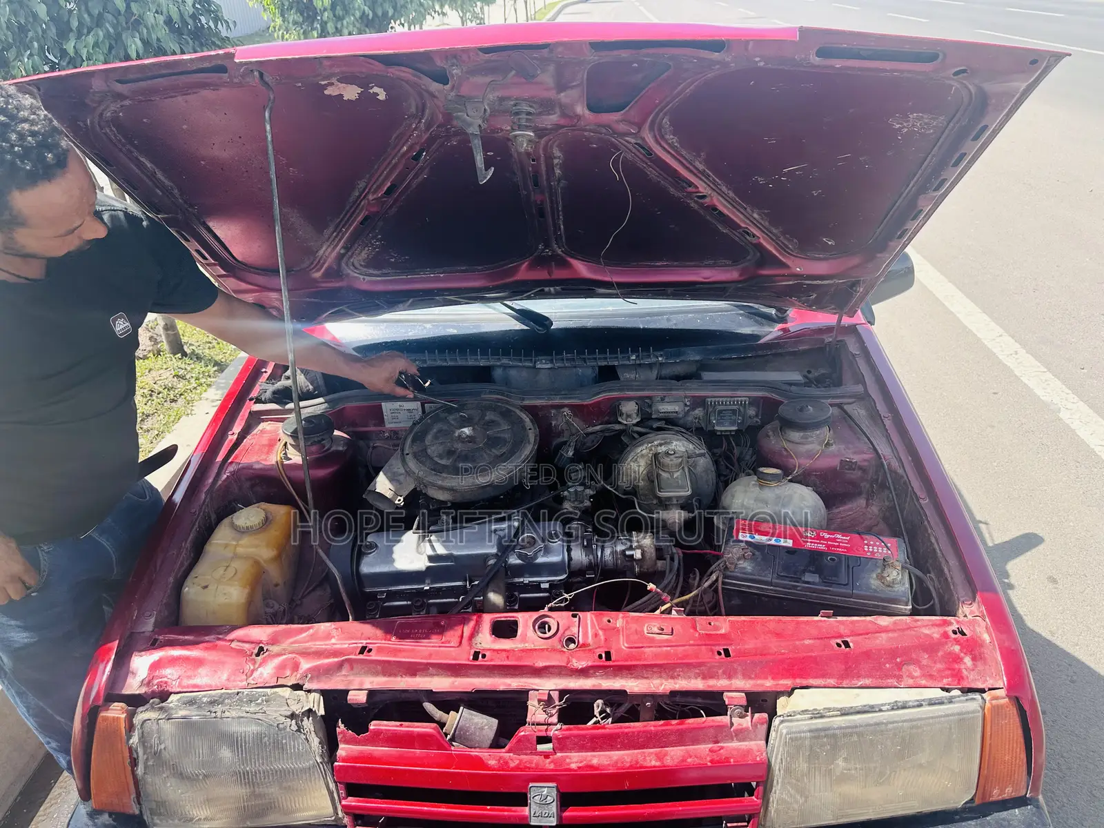 Lada 1600 1997 Red