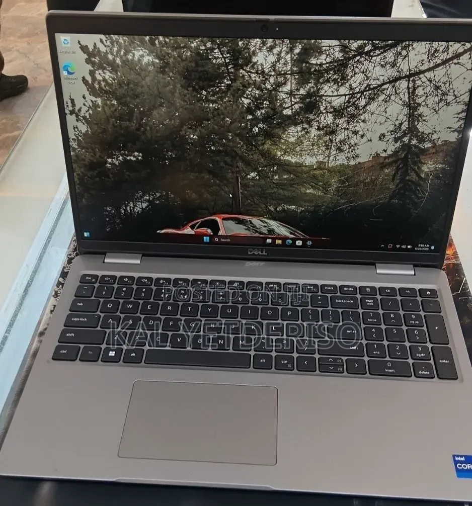New Laptop Dell 16GB Intel Core i7 SSD 512GB
