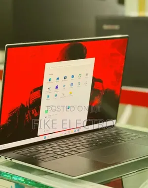 New Laptop Dell XPS 15 16GB Intel Core i7 SSD 512GB
