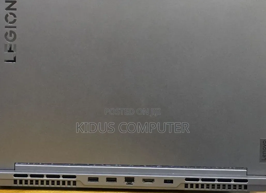 New Laptop Lenovo Legion 5 16GB AMD Ryzen 7 SSD 1T
