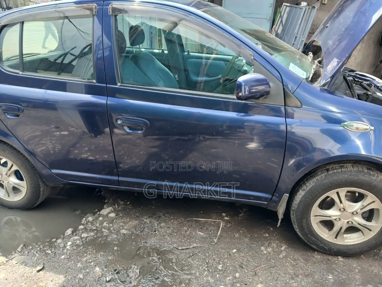 Toyota Vitz 1.3 AWD 3dr 2001 Blue