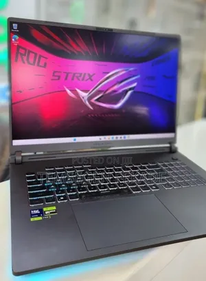 New Laptop Asus ROG Strix G18 32GB Intel Core Ultra 9 SSD 2T
