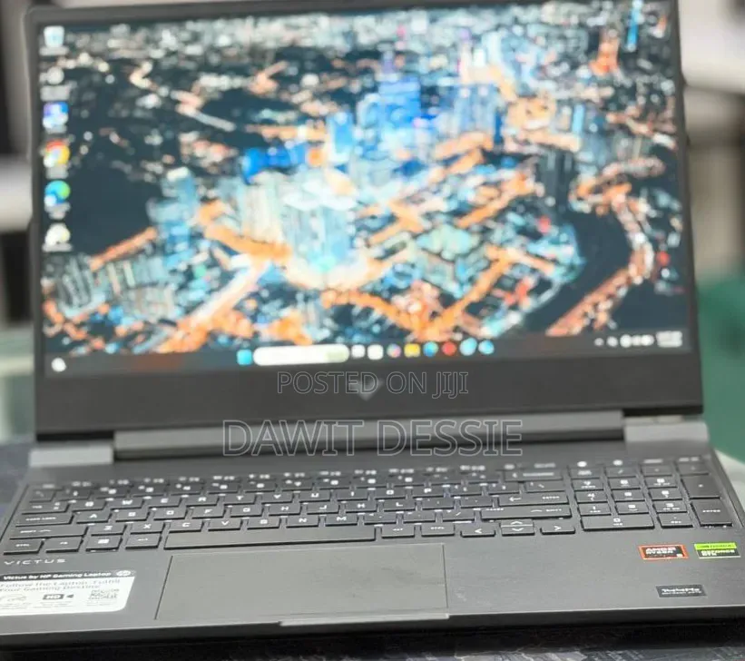 New Laptop HP Victus 15 16GB Intel Core i5 SSD 512GB