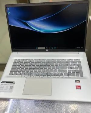 New Laptop HP Stream Notebook 8GB AMD Ryzen 5 SSD 512GB