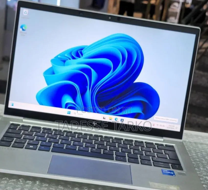 New Laptop HP EliteBook 830 G8 16GB Intel Core i5 SSD 512GB
