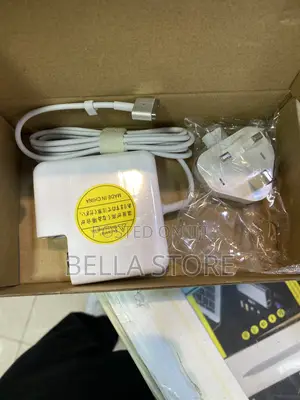 Mac Charger 61 Watt T-Type