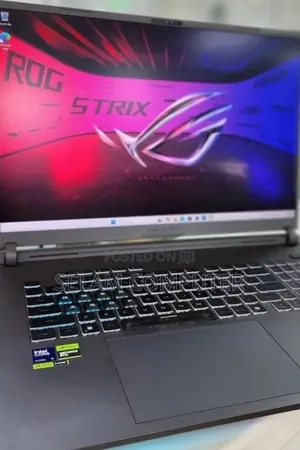 New Laptop Asus ROG Strix G18 32GB Intel Core Ultra 9 SSD 2T