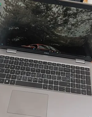 New Laptop Dell Latitude 5540 16GB Intel Core i7 SSD 512GB