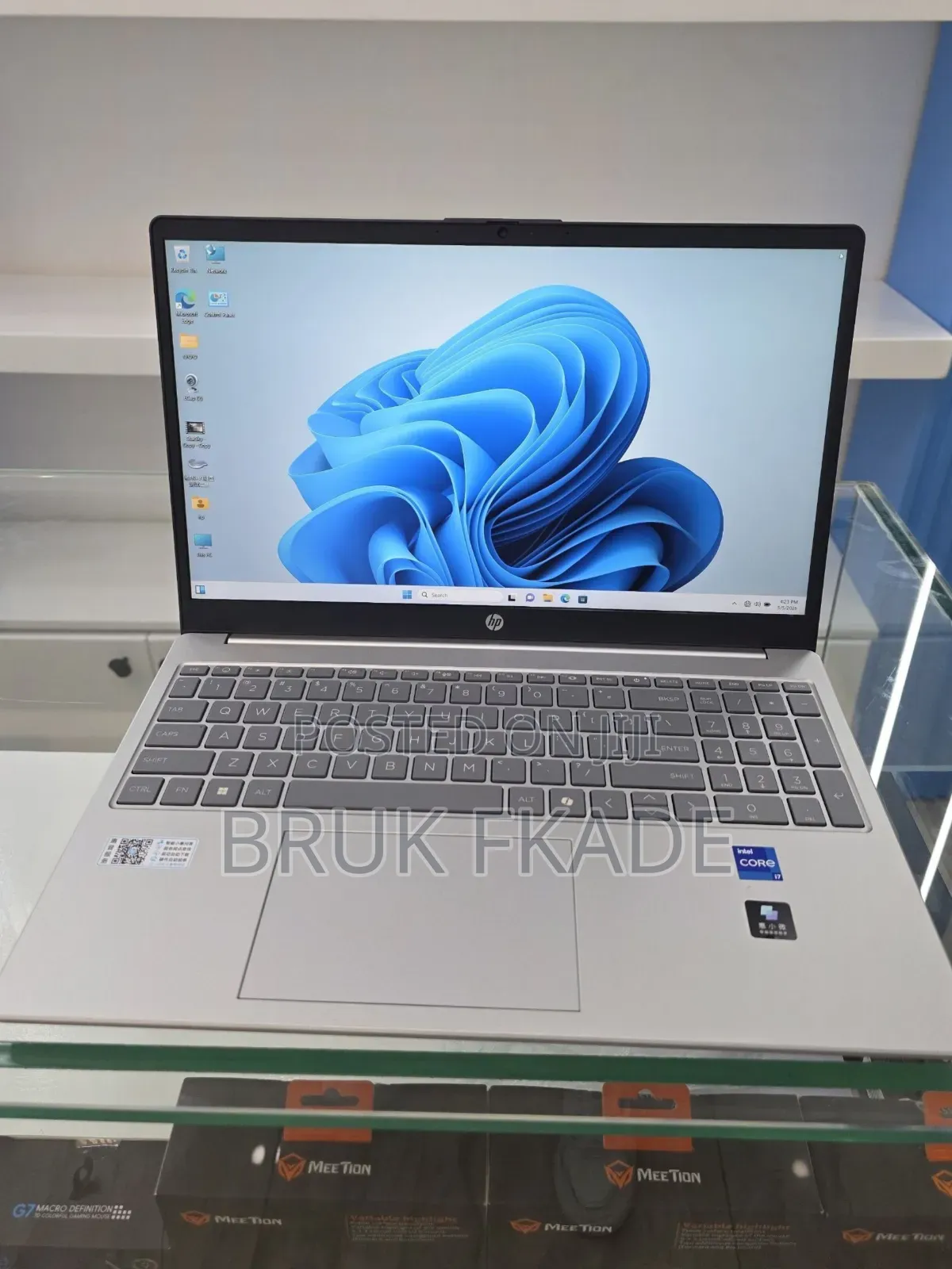 New Laptop HP Pavilion 15 16GB Intel Core i7 SSD 1T