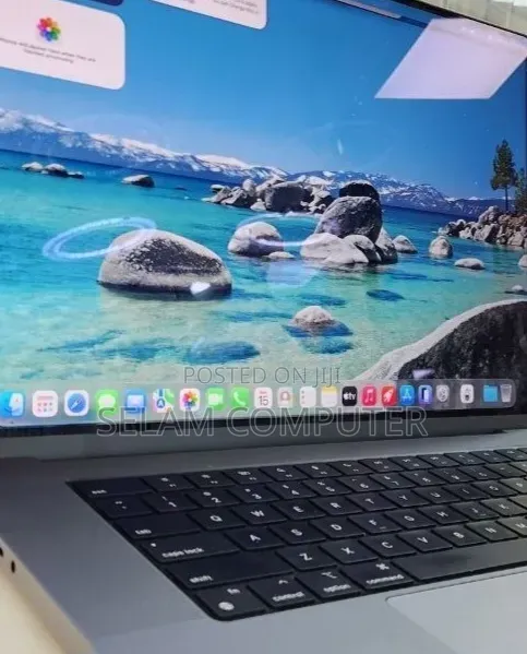 New Laptop Apple MacBook Pro 2021 M1 16GB Apple M1 SSD 1T