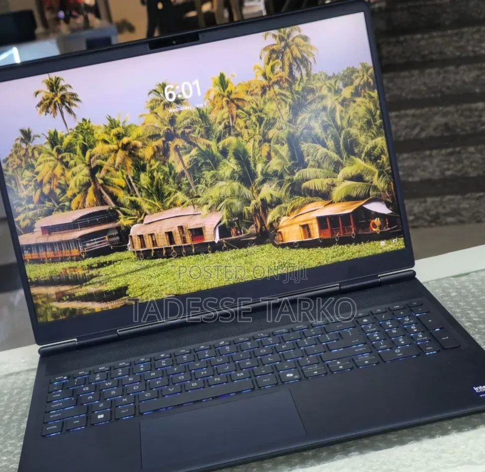 New Laptop Alienware 16x Aurora 32GB Intel Core Ultra 9 SSD 1T