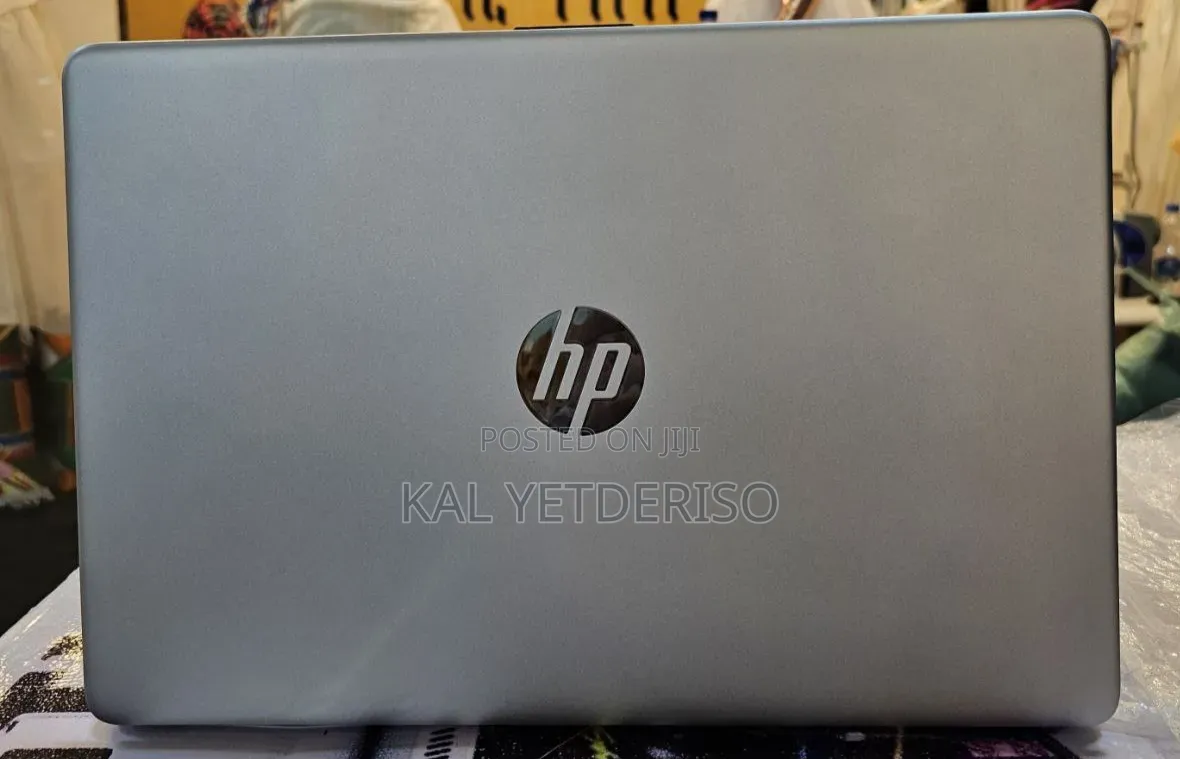 New Laptop HP 8GB Intel Core i7 SSD 512GB
