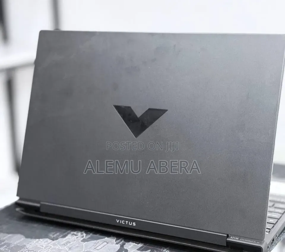 New Laptop HP Victus 15 16GB AMD Ryzen 5 SSD 512GB