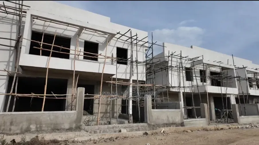 4bdrm Villa in Jemo2, Nifas Silk-Lafto for sale