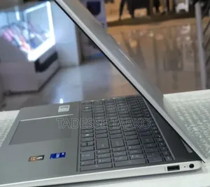 New Laptop HP Stream Notebook 16GB Intel Core i7 SSD 1T