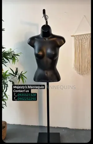 የሴት ቡቲክ አሻንጉሊት