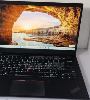 New Laptop Lenovo ThinkPad X1 Carbon 16GB Intel Core i7 SSD 512GB