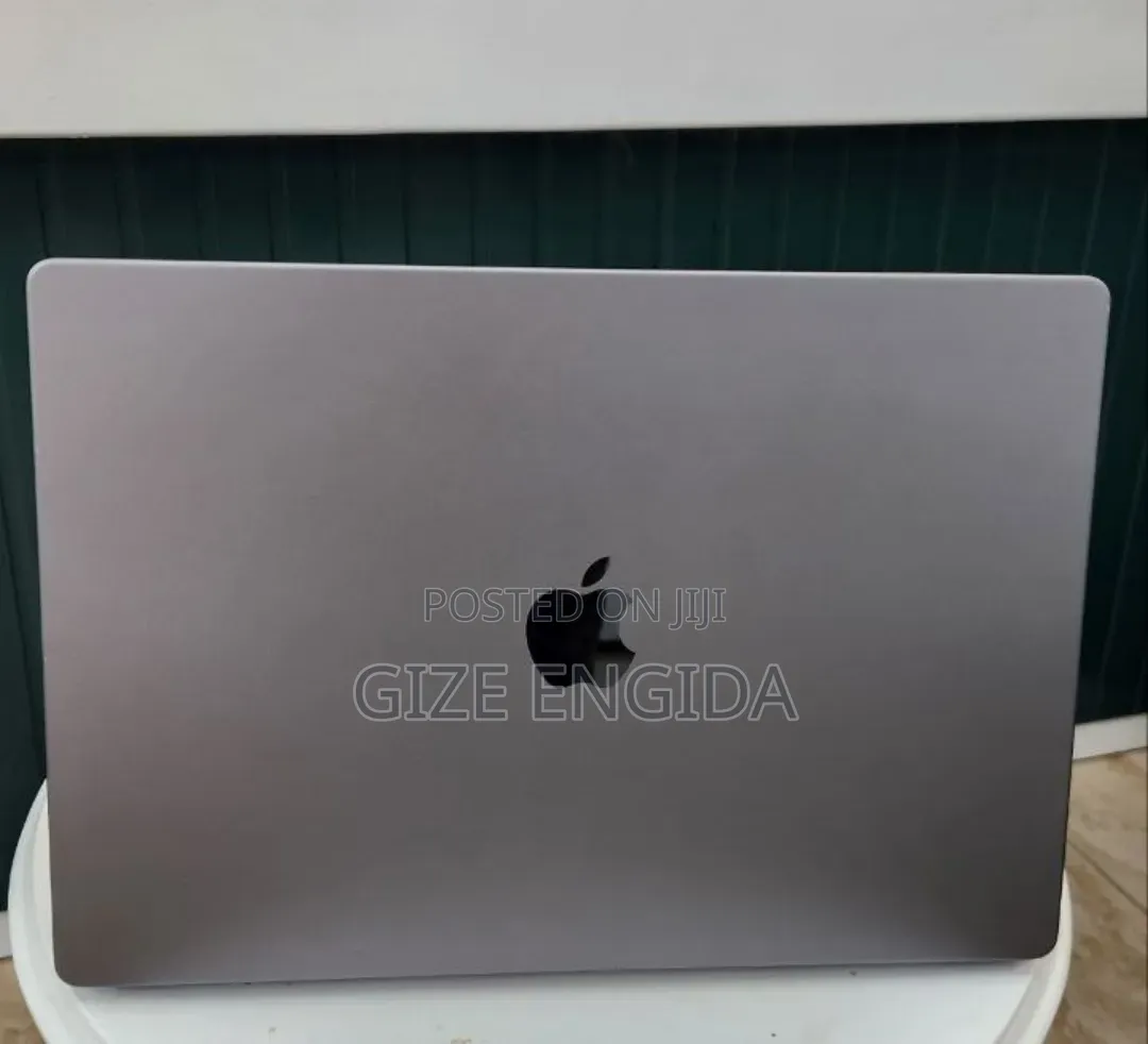 New Laptop Apple MacBook Pro 2021 M1 16GB Apple M1 SSD 1T