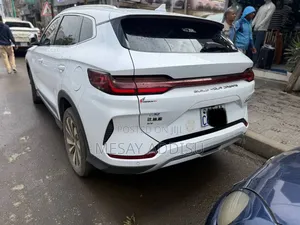 BYD Song Plus 2024 White