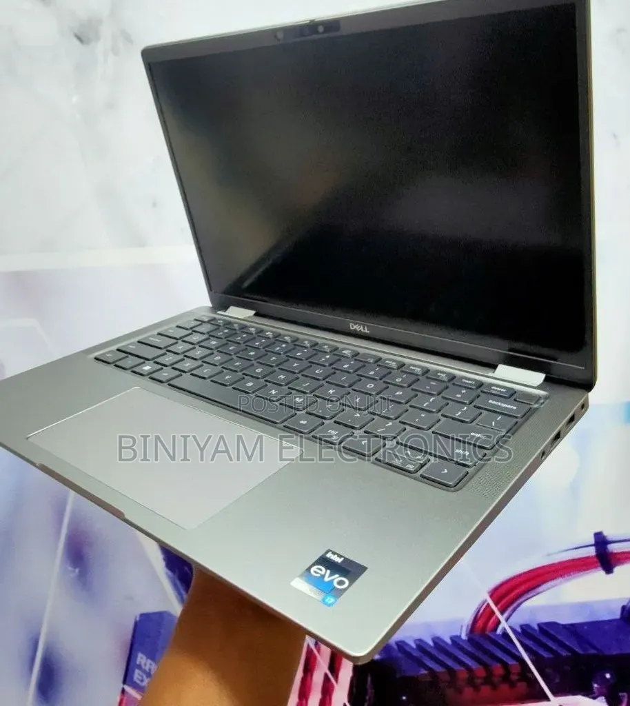 New Laptop Dell Latitude 7440 32GB Intel Core i7 SSD 512GB