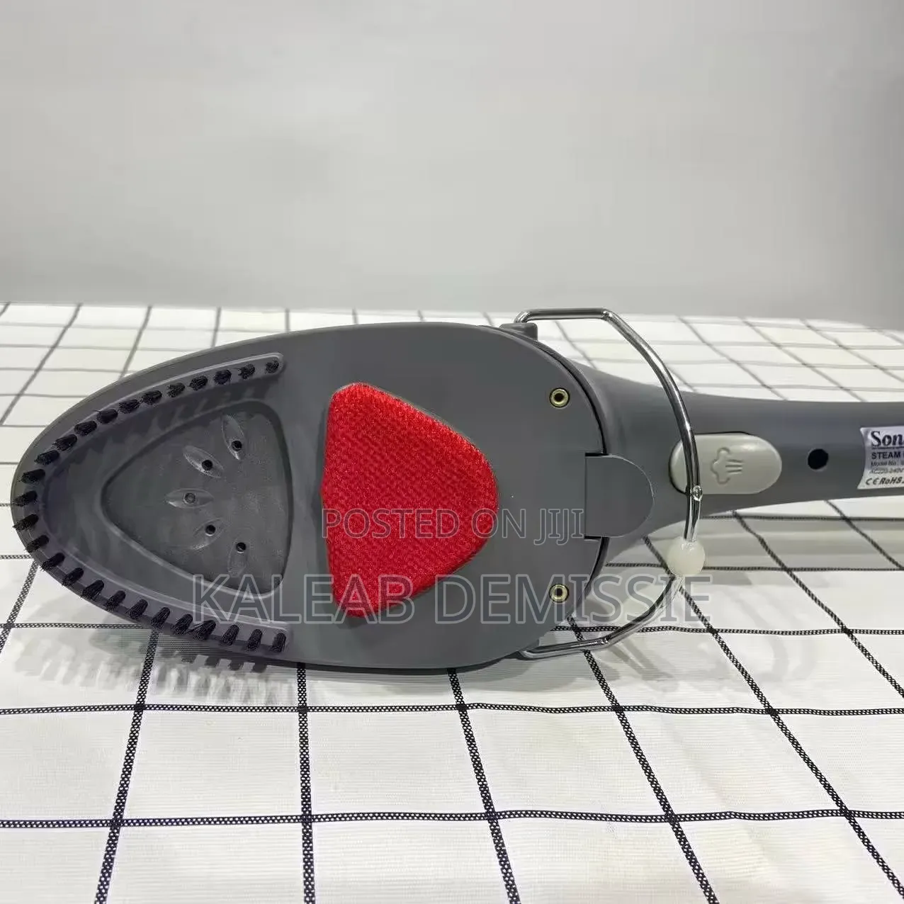Sonifer Steam Iron