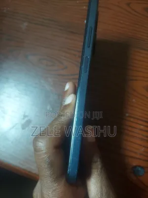 Infinix Smart 8 64 GB Black