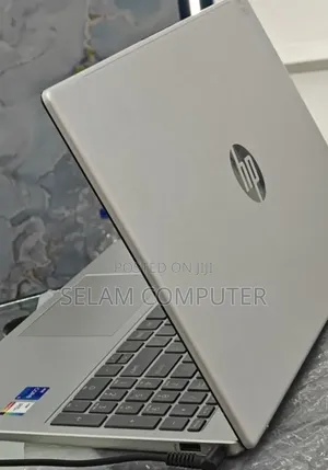 New Laptop HP Stream Notebook 16GB Intel Core i5 SSD 1T