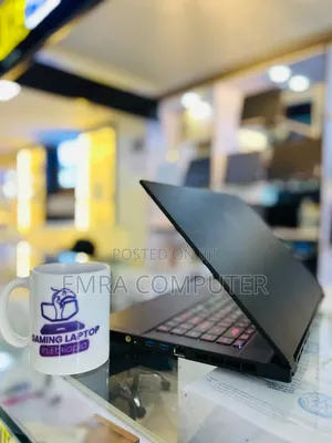 New Laptop MSI 16GB Intel Core i7 SSD 512GB