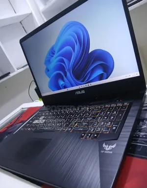 New Laptop Asus TUF516P 8GB AMD Ryzen 7 SSD 512GB