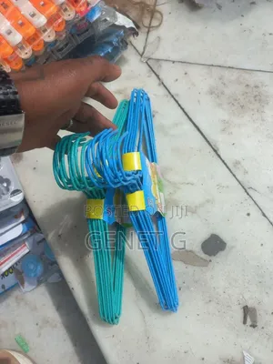 Kids Plastic Cloth Hanger