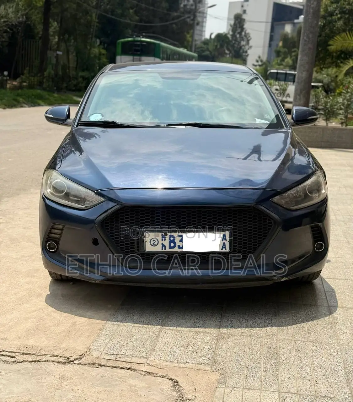 Hyundai Avante 2017 Blue