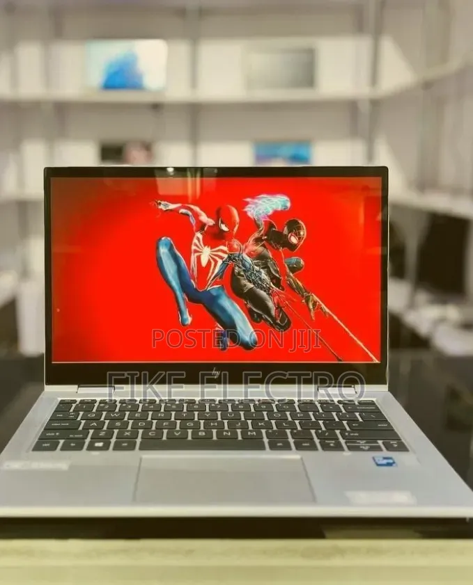 New Laptop HP EliteBook x360 1030 G8 16GB Intel Core i5 SSD 512GB