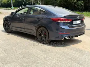 Hyundai Avante 2017 Blue