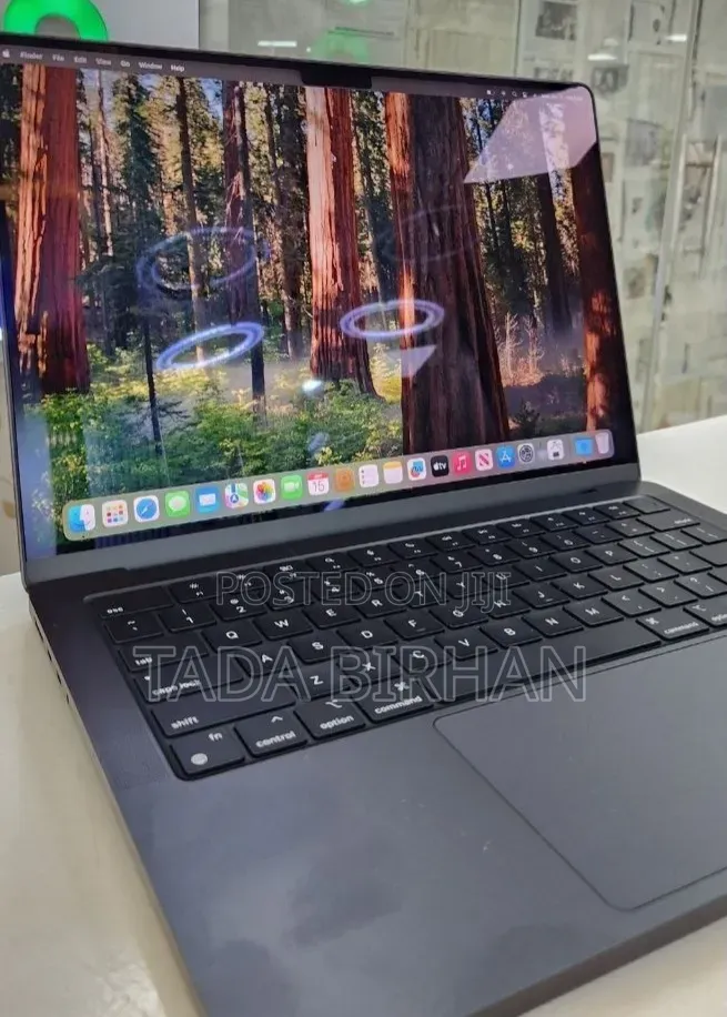 New Laptop Apple MacBook Pro 2023 M3 16GB Apple M3 Pro SSD 512GB