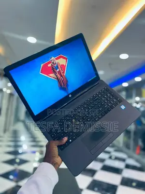 Laptop HP 250 G7 8GB Intel Core i7 SSD 256GB