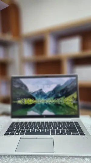 New Laptop HP EliteBook 840 G8 16GB Intel Core i7 SSD 512GB