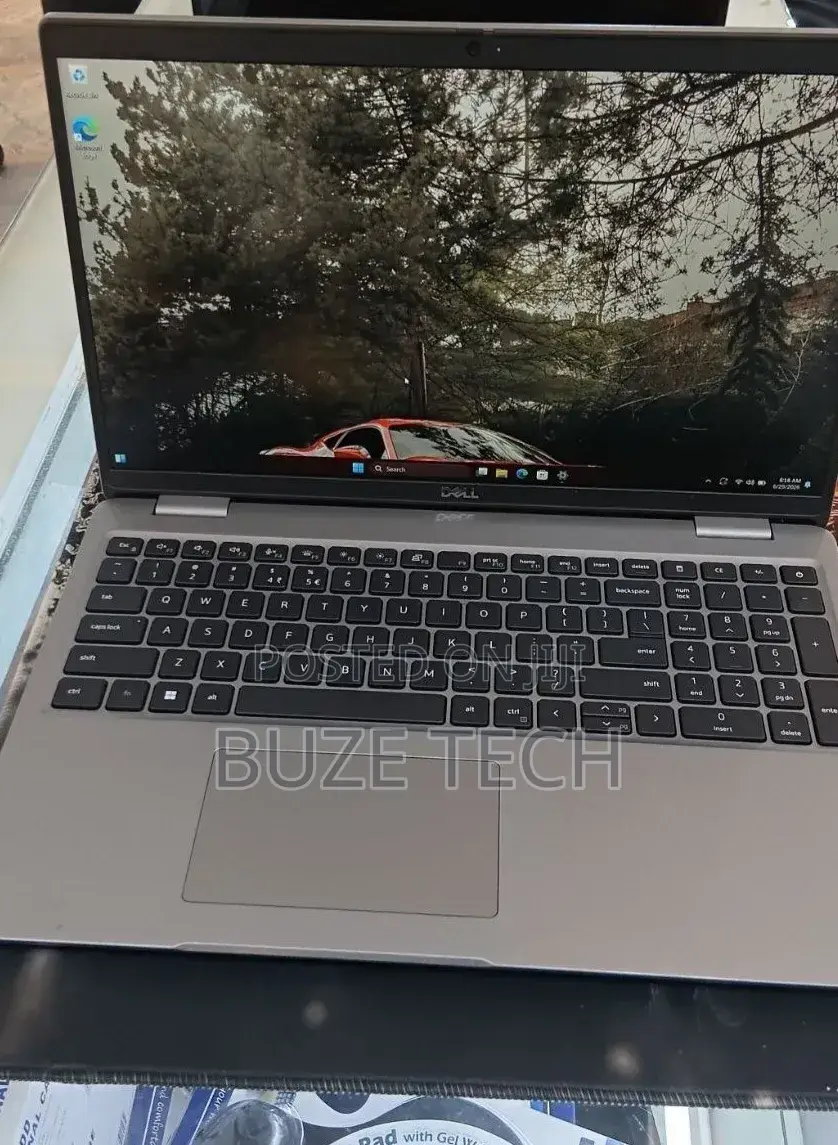 New Laptop Dell Latitude 5540 16GB Intel Core i7 SSD 512GB