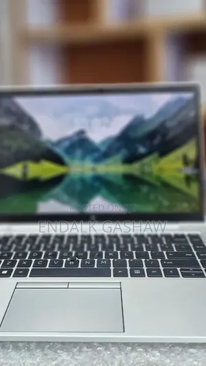 New Laptop HP EliteBook 840 G8 16GB Intel Core i7 SSD 512GB