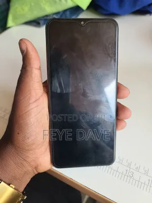 Samsung Galaxy M13 128 GB Purple