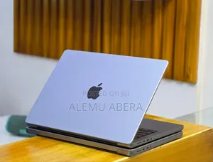 New Laptop Apple MacBook Pro 2021 M1 32GB Apple M1 Pro SSD 512GB