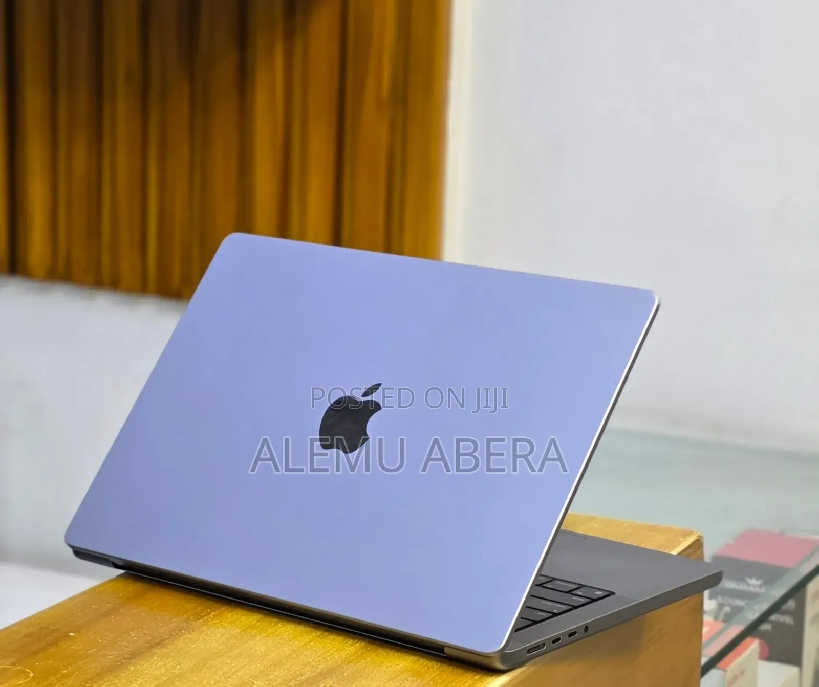New Laptop Apple MacBook Pro 2021 M1 32GB Apple M1 Pro SSD 512GB