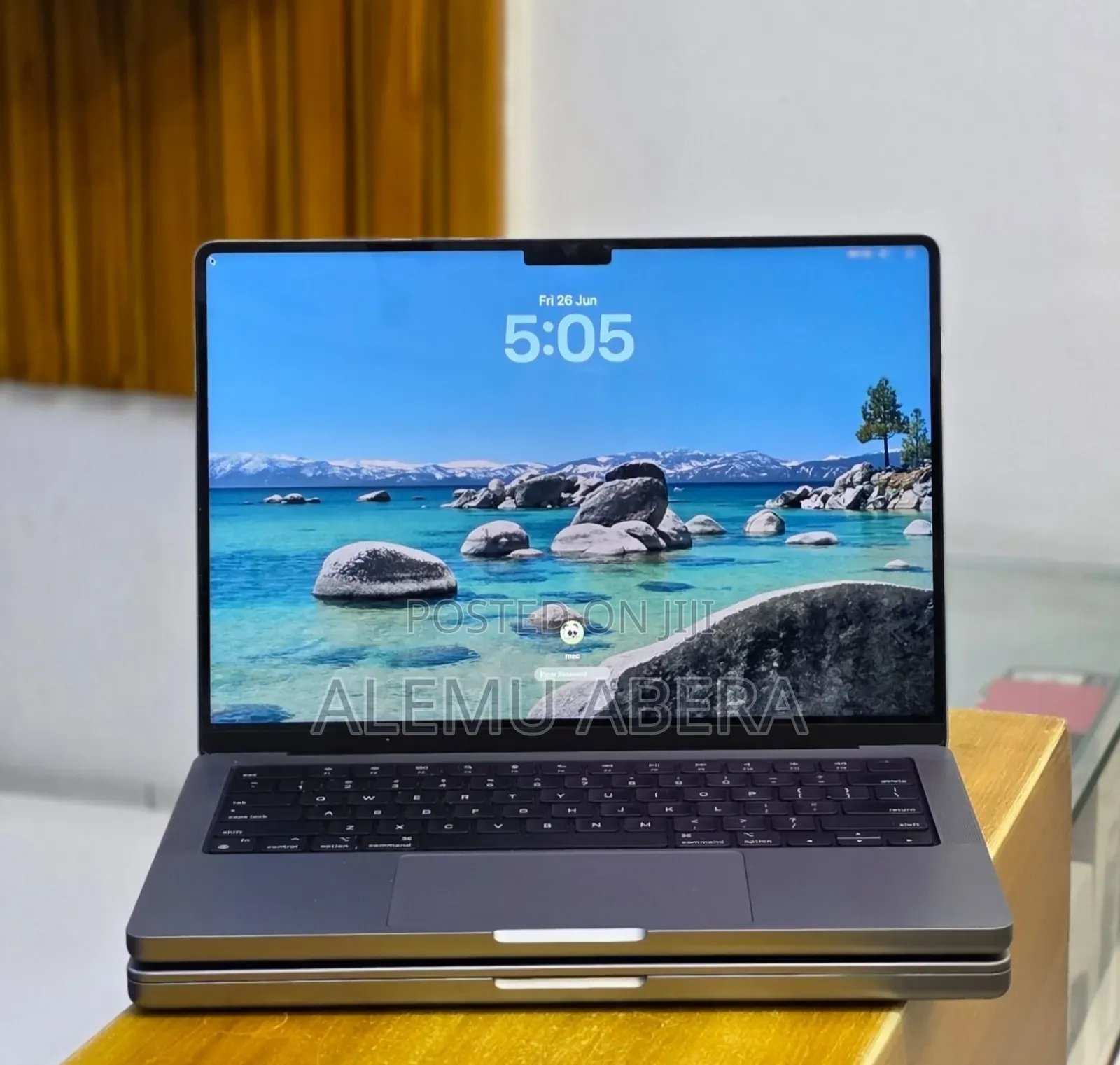 New Laptop Apple MacBook Pro 2021 M1 32GB Apple M1 Pro SSD 512GB
