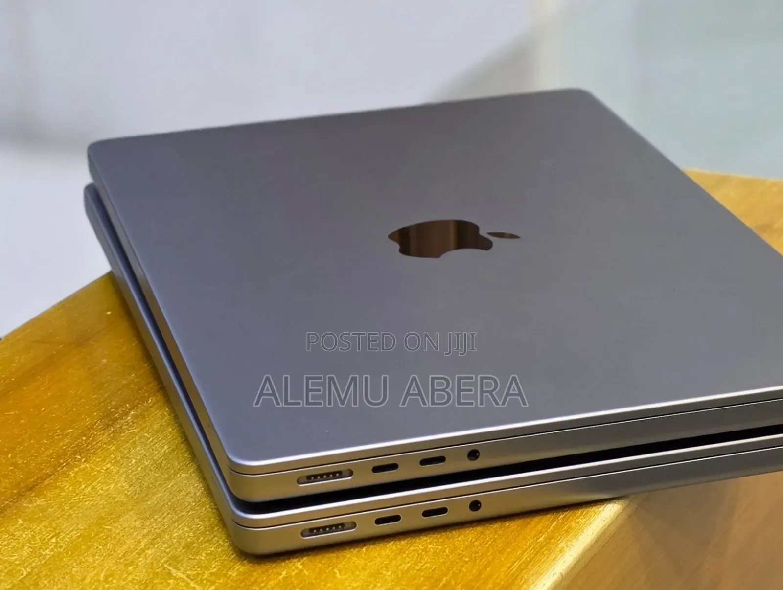 New Laptop Apple MacBook Pro 2021 M1 32GB Apple M1 Pro SSD 512GB
