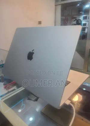 New Laptop Apple MacBook Air 2020 M1 32GB Apple M1 Max SSD 1T