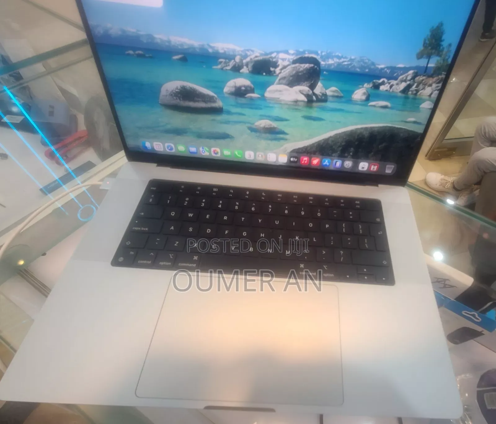 New Laptop Apple MacBook Air 2020 M1 32GB Apple M1 Max SSD 1T