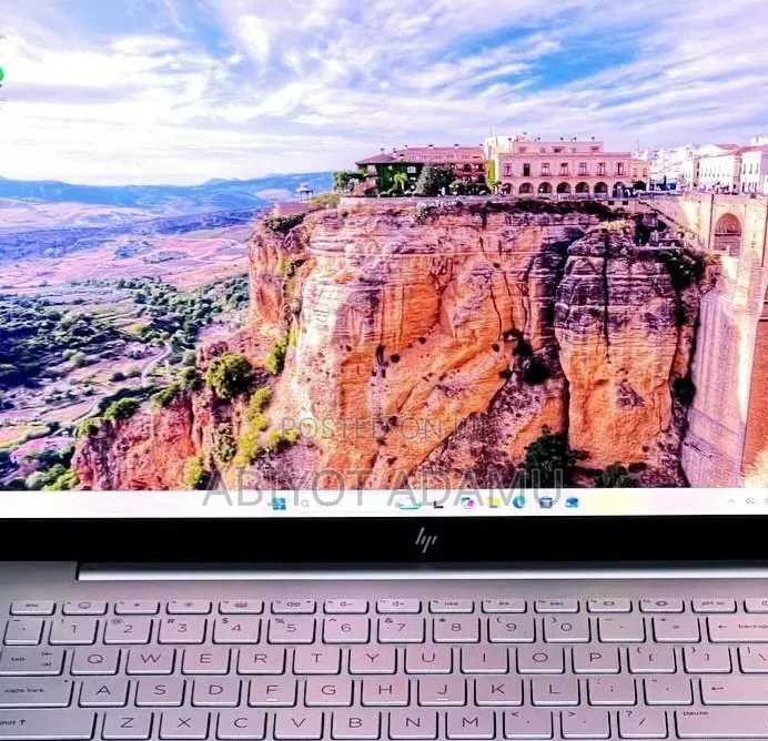 New Laptop HP Pavilion 15 16GB Intel Core i5 SSD 1T