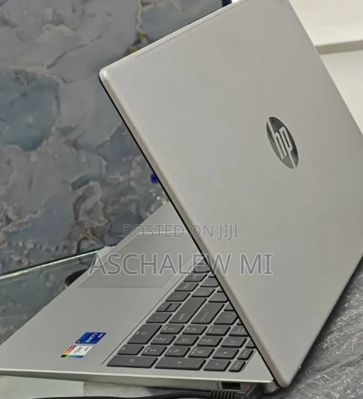 New Laptop HP Stream Notebook 16GB Intel Core i5 SSD 1T