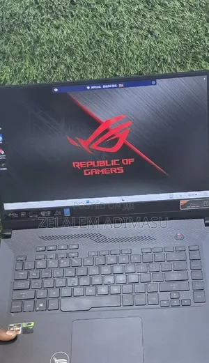 New Laptop Asus ROG Zephyrus G15 16GB AMD Ryzen 9 SSD 512GB