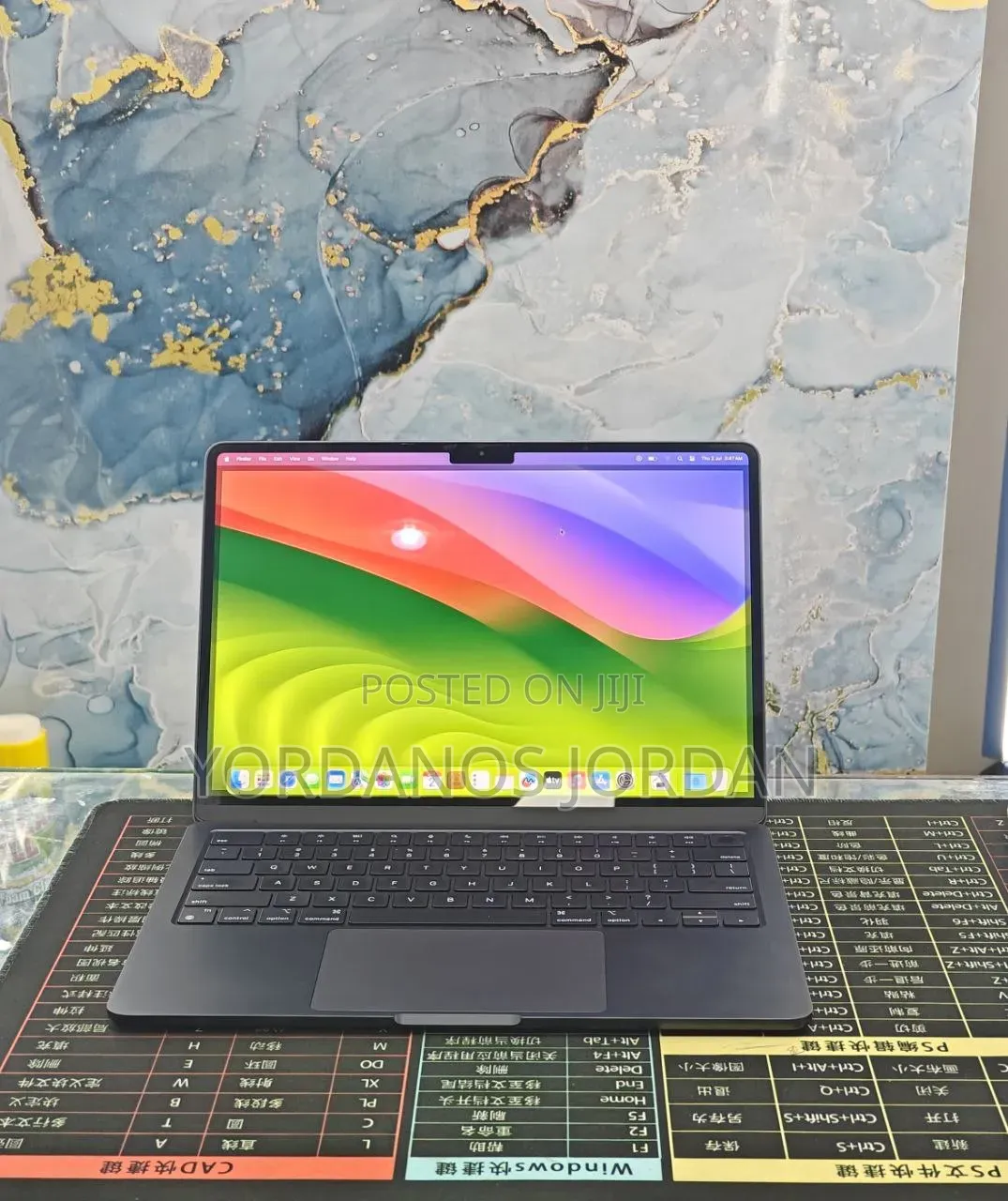 New Laptop Apple MacBook Air 2022 M2 8GB Apple M2 SSD 512GB